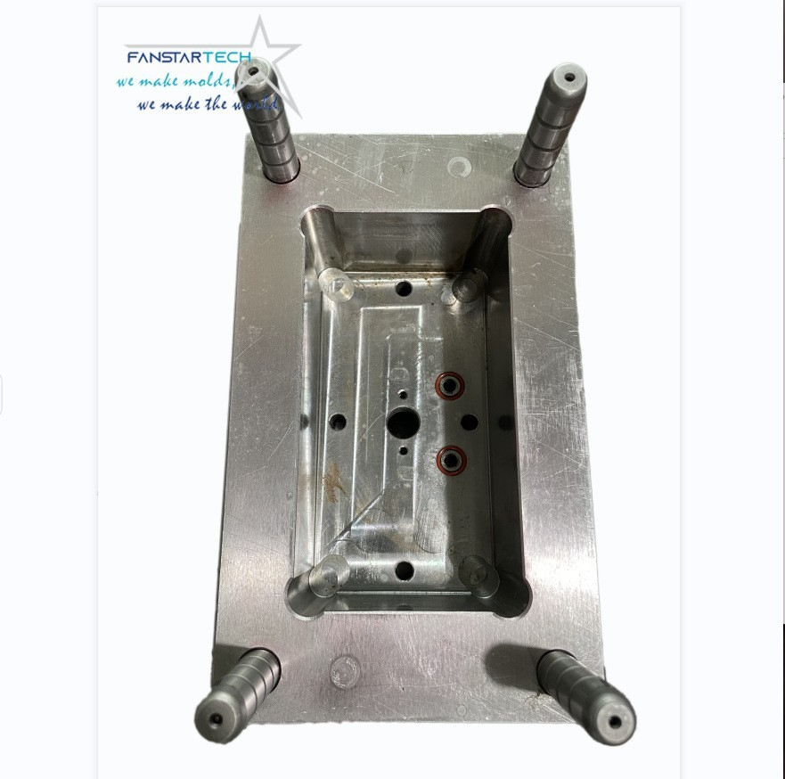 機電零件塑料外殼注塑模具廠傳感器控制器插座高質量塑料模具廠家