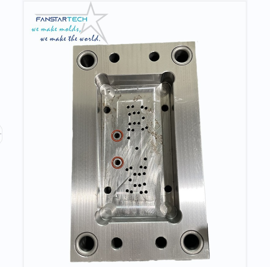 機電零件塑料外殼注塑模具廠傳感器控制器插座高質量塑料模具廠家